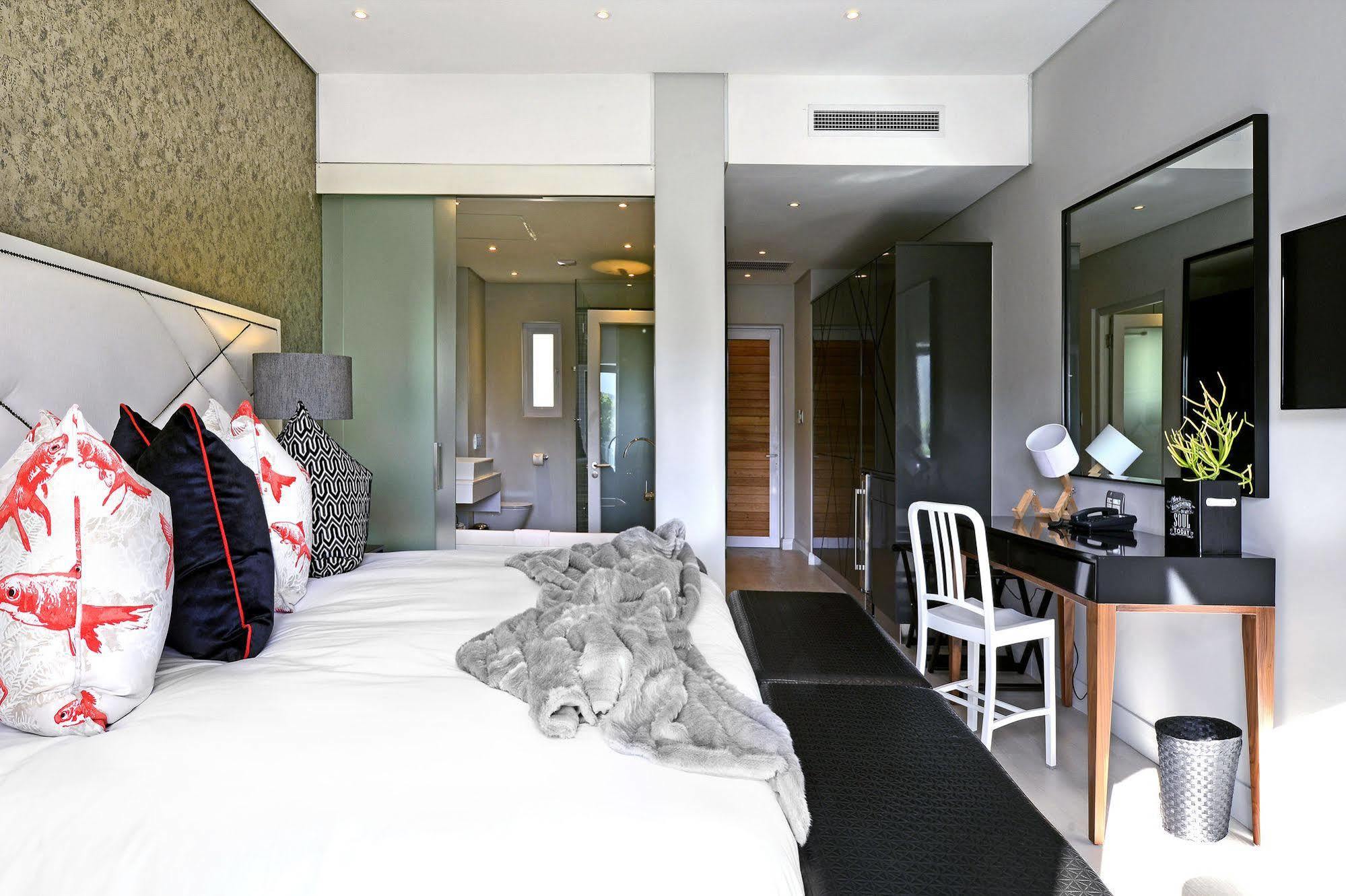 Franschhoek Boutique Hotel - Lion Roars Hotels & Lodges Ngoại thất bức ảnh